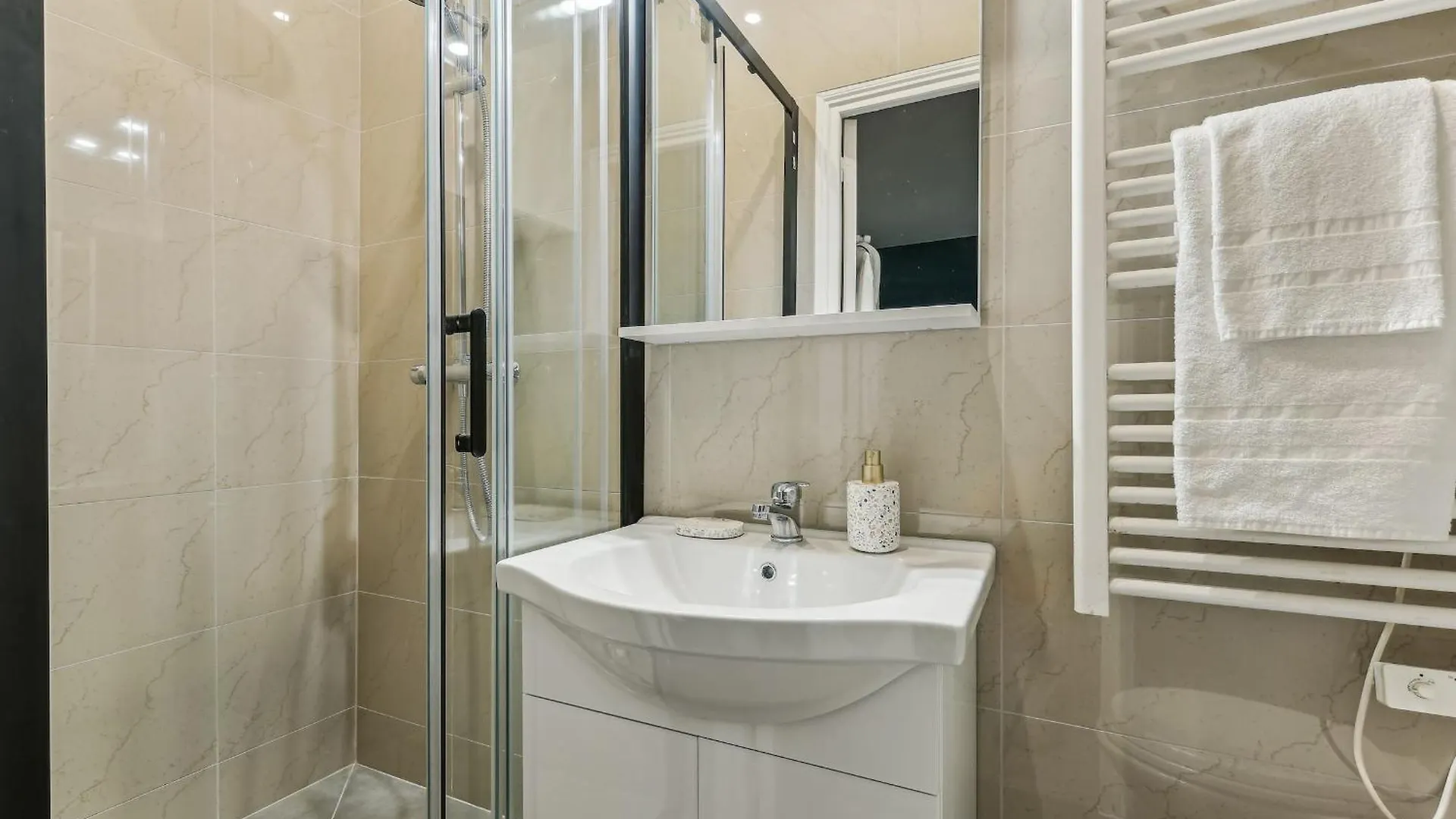 Bnbnova - 1Br - Le Marais & Quartier Montorgueil Париж